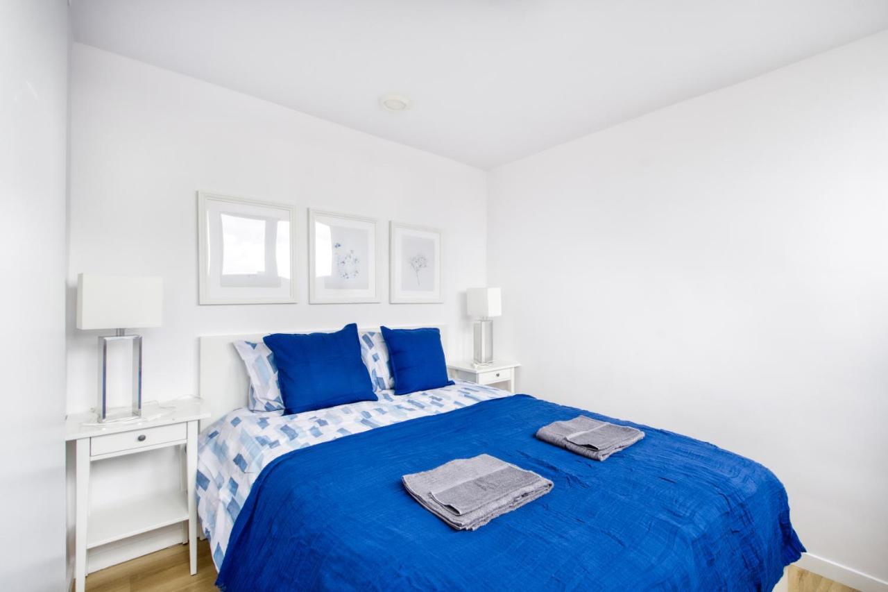 Central Family Apartment Warszawa Eksteriør billede